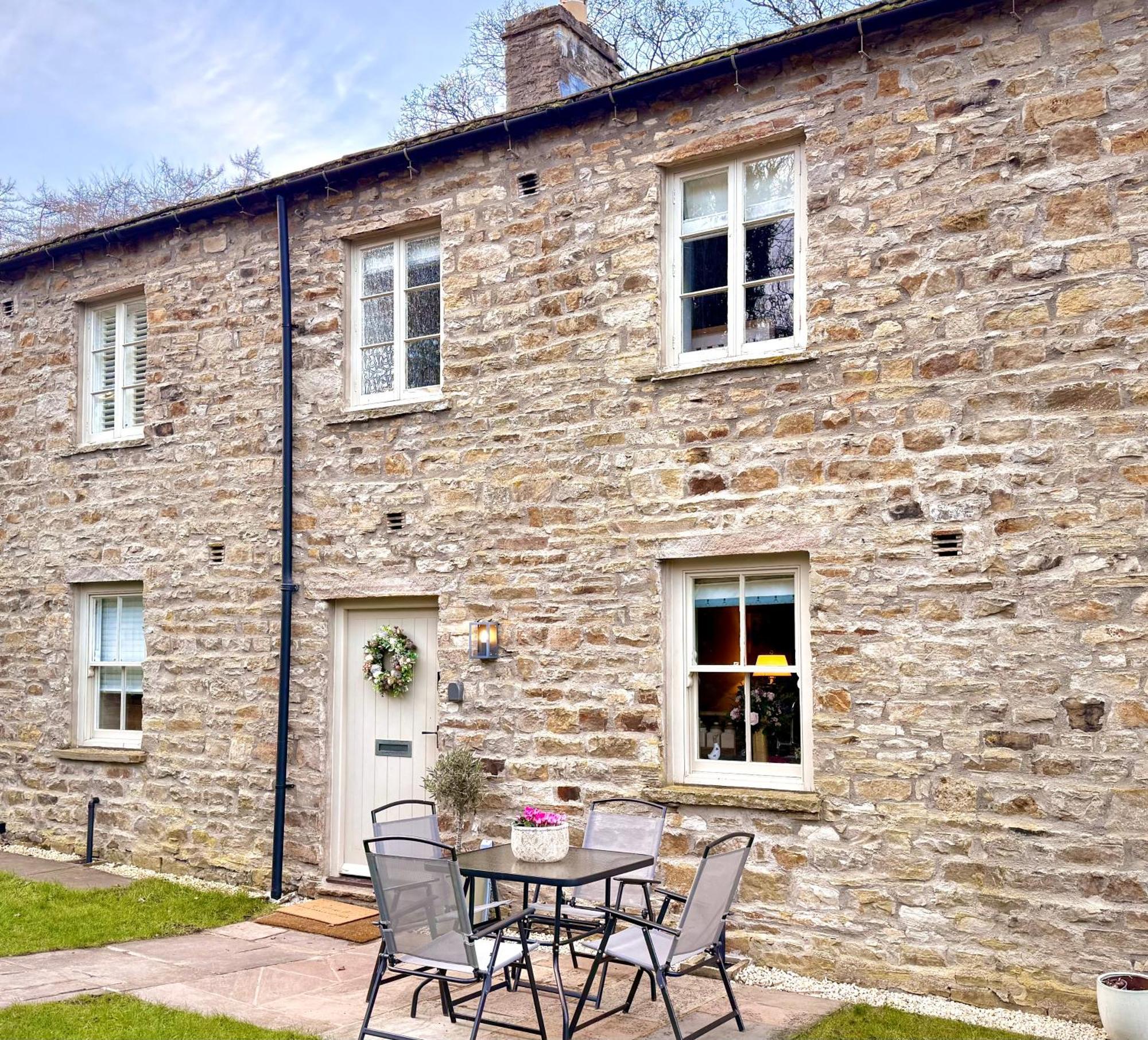 River Dance Cottage, Holiday home *